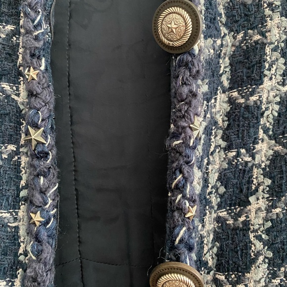 Chanel jacket - Picture 6 of 12